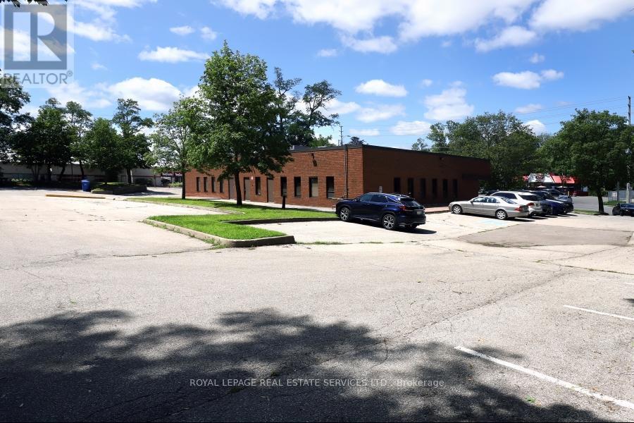 1654 Lakeshore Road W, Mississauga (Clarkson), Ontario  L5J 1J3 - Photo 11 - W10441520
