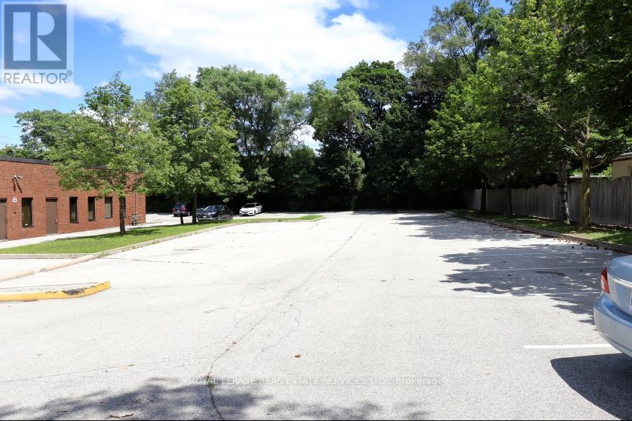 1654 Lakeshore Road W, Mississauga (Clarkson), Ontario  L5J 1J3 - Photo 14 - W10441520