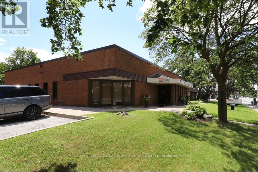 1654 Lakeshore Road W, Mississauga (Clarkson), Ontario  L5J 1J3 - Photo 5 - W10441520
