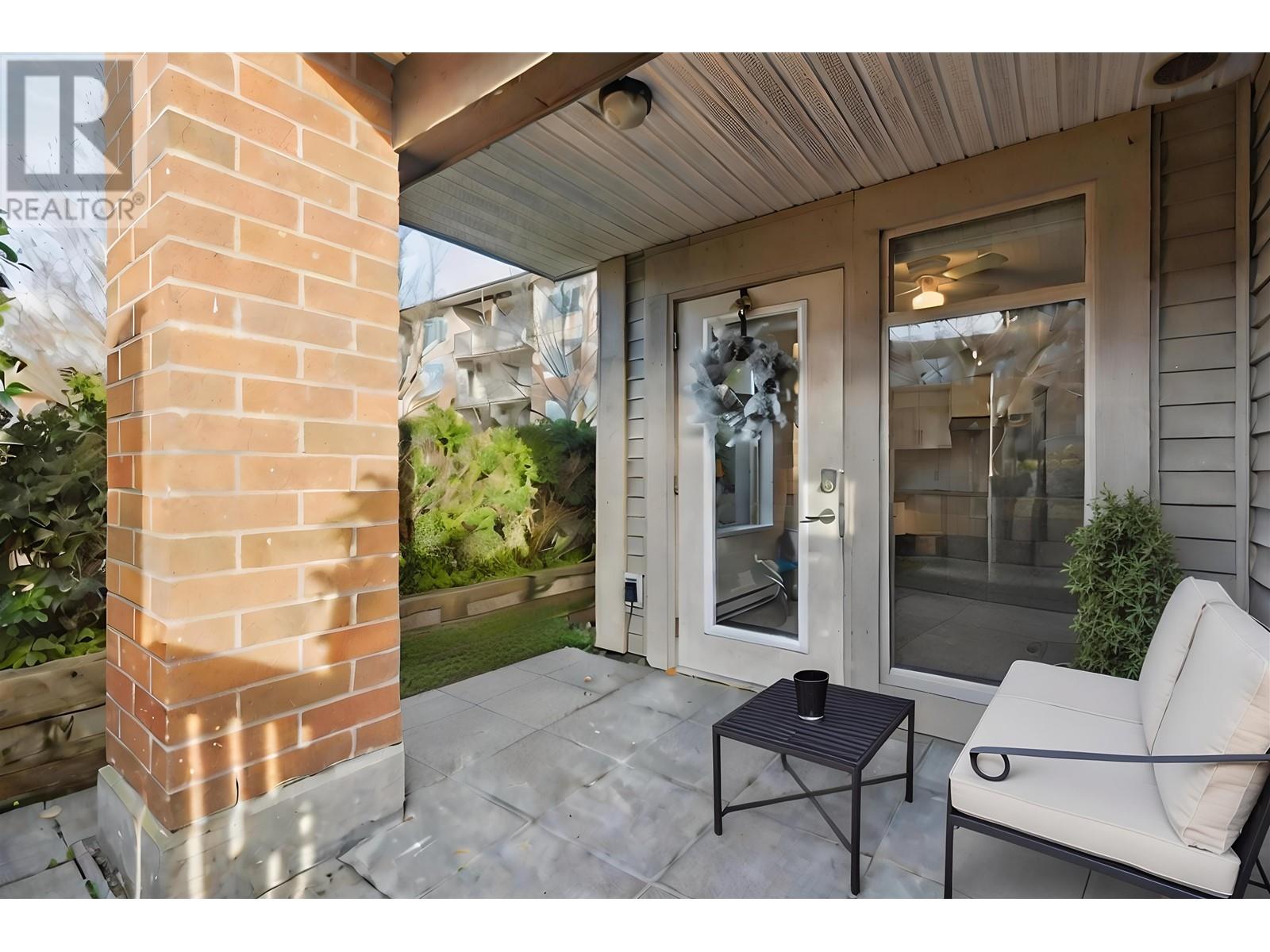 Listing Picture 21 of 34 : 105 9299 TOMICKI AVENUE, Richmond / 烈治文 - 魯藝地產 Yvonne Lu Group - MLS Medallion Club Member