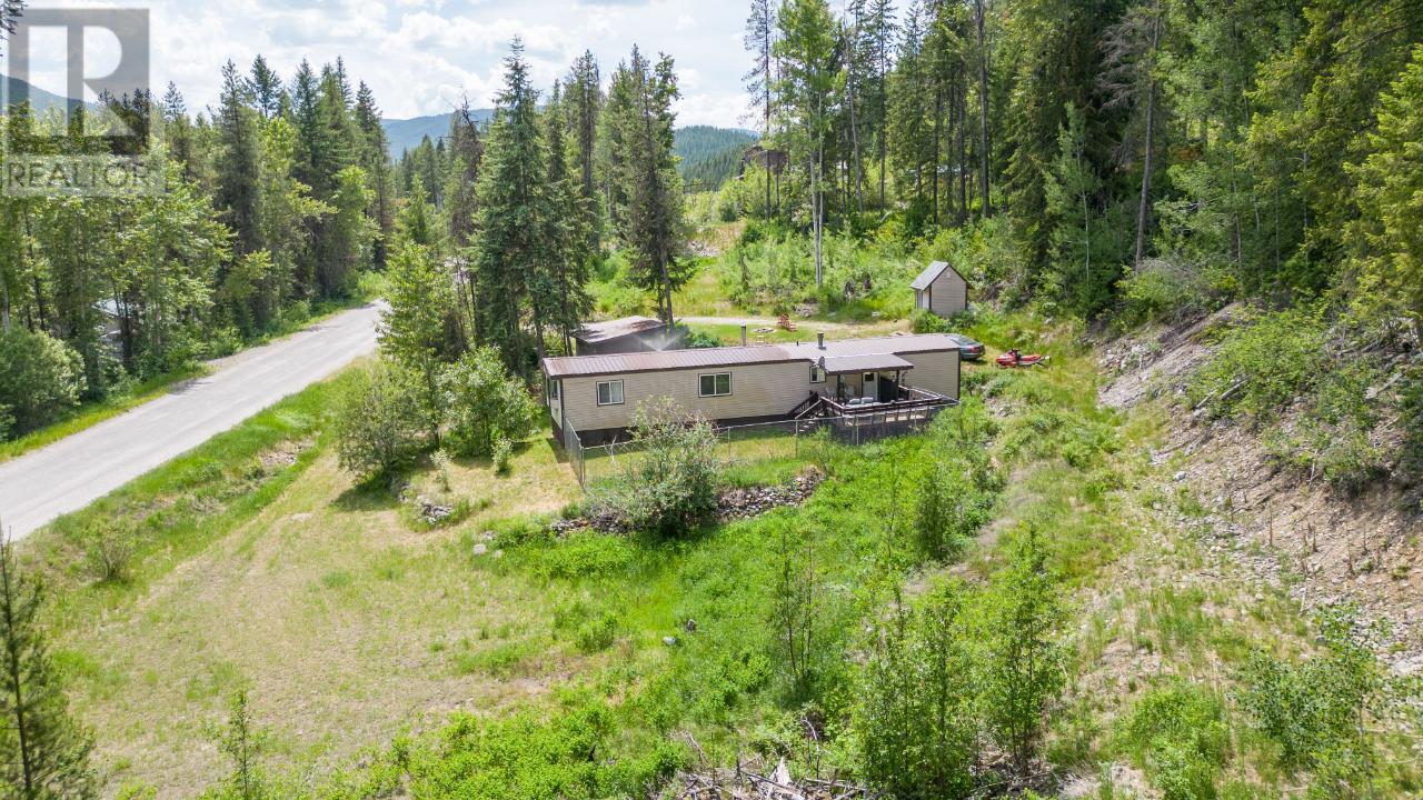 9881 Estates Road, Cranbrook, British Columbia  V0B 2A0 - Photo 24 - 10328959