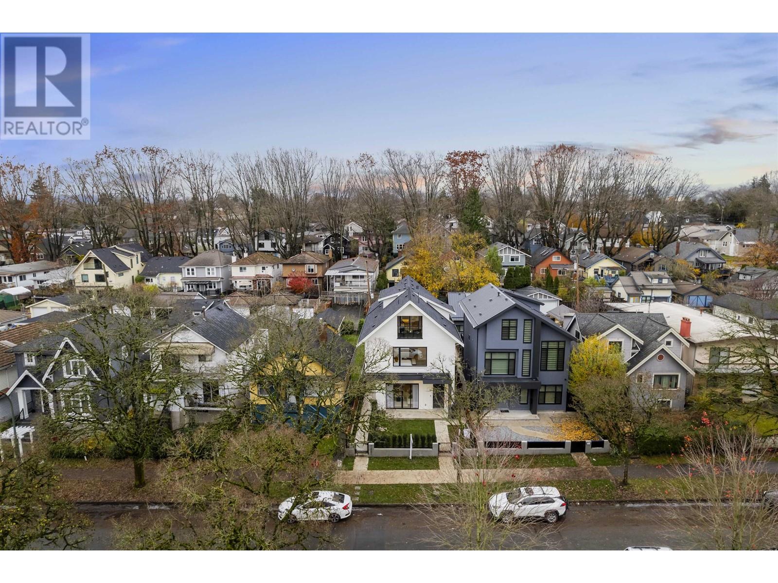 Listing Picture 36 of 37 : 1 2241 E 8TH AVENUE, Vancouver / 溫哥華 - 魯藝地產 Yvonne Lu Group - MLS Medallion Club Member