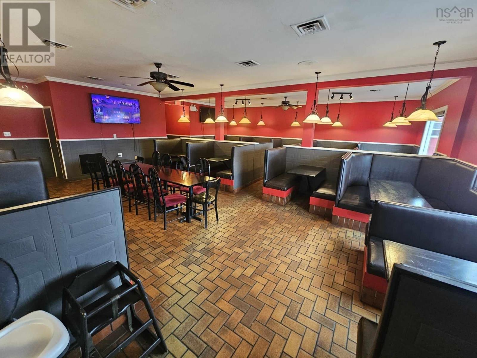 6 Sterling Road, Glace Bay, Nova Scotia  B1A 3X3 - Photo 6 - 202427151