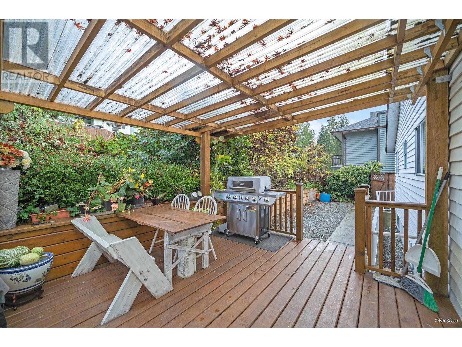 2639 Walton Avenue, Coquitlam, British Columbia  V3B 6M6 - Photo 34 - R2945825