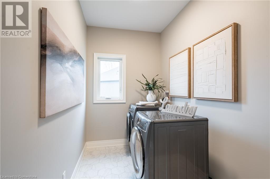 1040 Kettle Court, Fort Erie, Ontario  L2A 0E7 - Photo 25 - 40676320