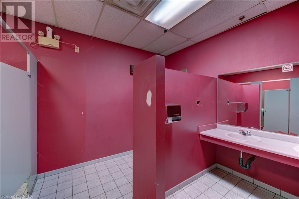 603 Colborne Street Unit# 8 & 9, Brantford, Ontario  N3S 7S8 - Photo 13 - 40673936