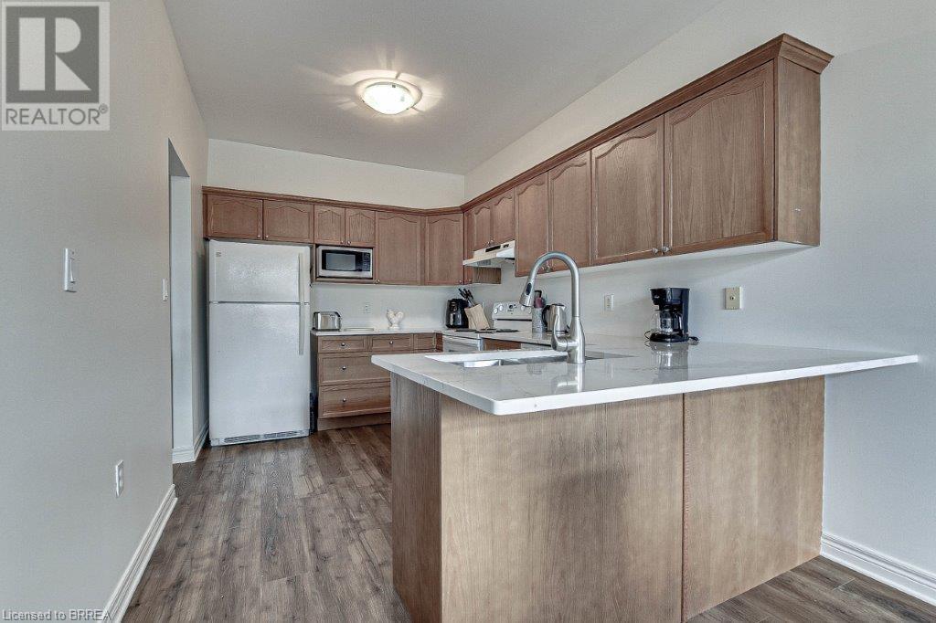 2025 Meadowgate Boulevard Unit# 185, London, Ontario  N6M 1K9 - Photo 9 - 40679971