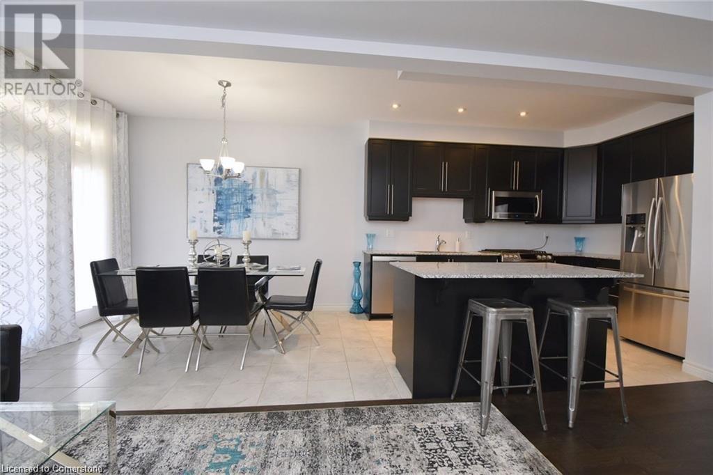 8 Farley Lane, Ancaster, Ontario  L9G 0G8 - Photo 3 - 40679282