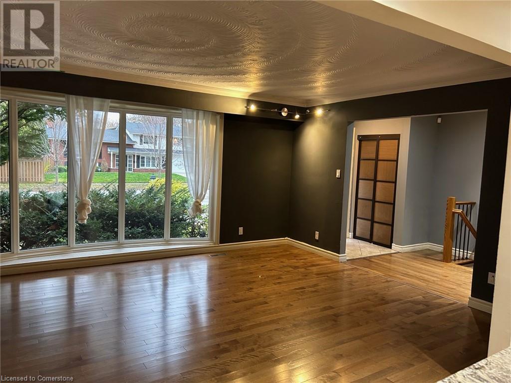 203 Penn Drive, Burlington, Ontario  L7N 2B6 - Photo 9 - 40679423