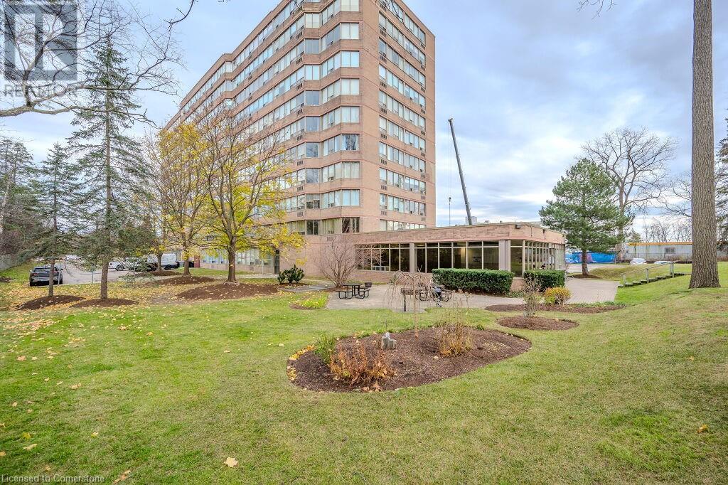 3227 King Street E Unit# 301, Kitchener, Ontario  N2A 3Z9 - Photo 3 - 40679209