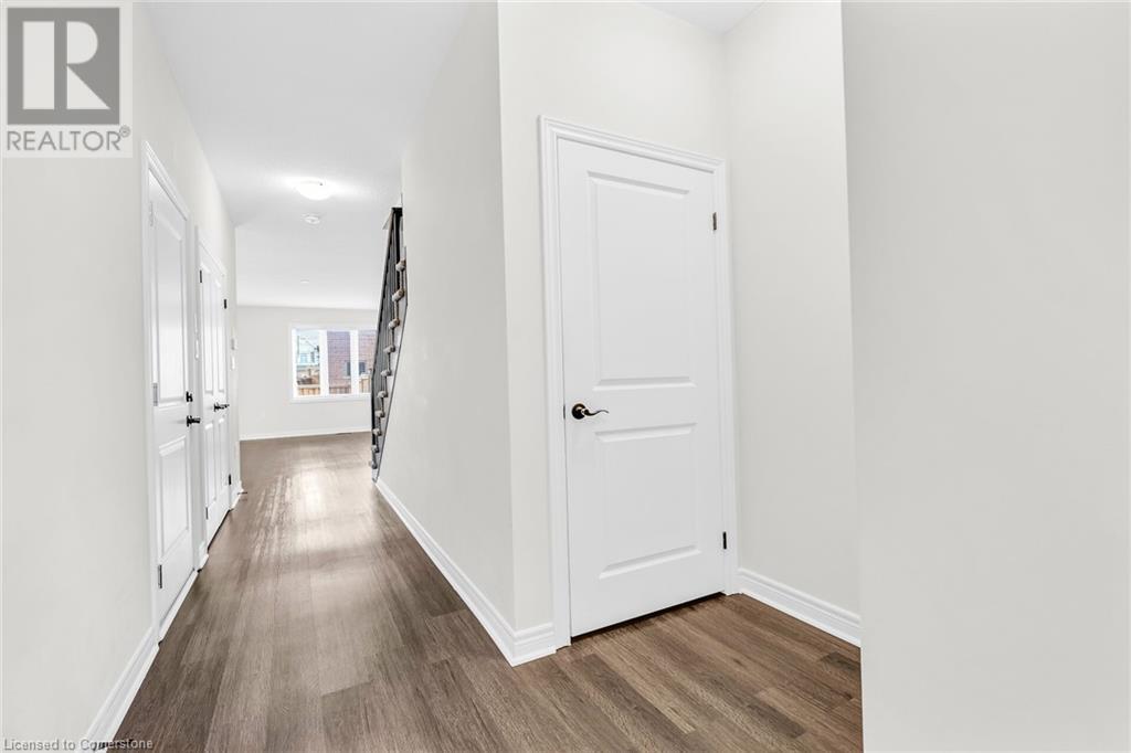 44 Dennis Drive Drive, Smithville, Ontario  L0R 2A0 - Photo 2 - 40680030