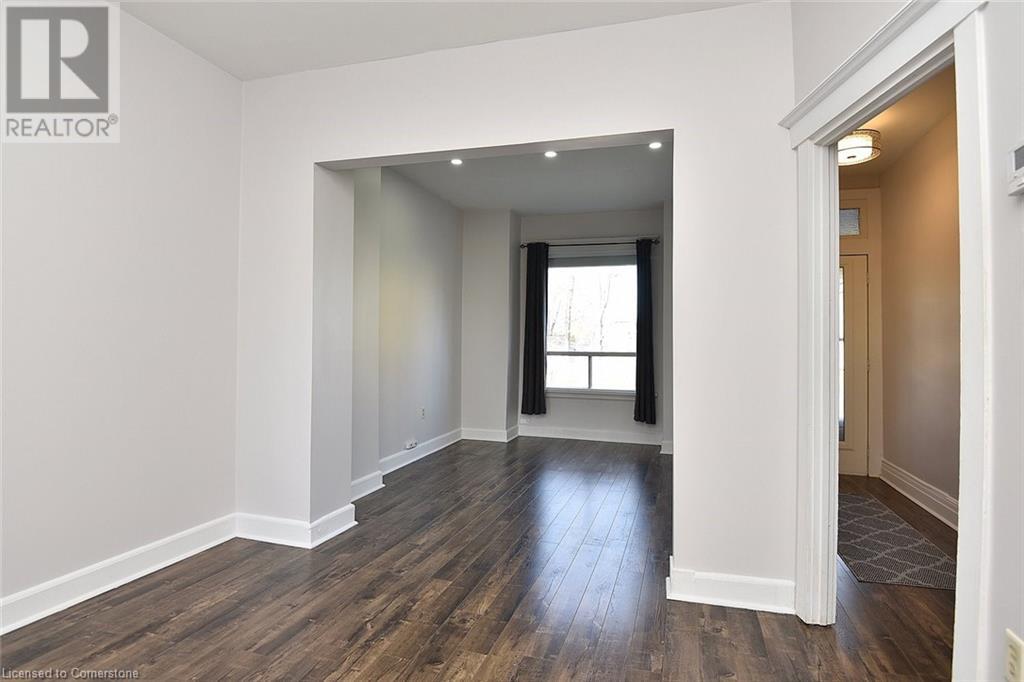 154 Park Street N, Hamilton, Ontario  L8R 2N3 - Photo 4 - 40680164