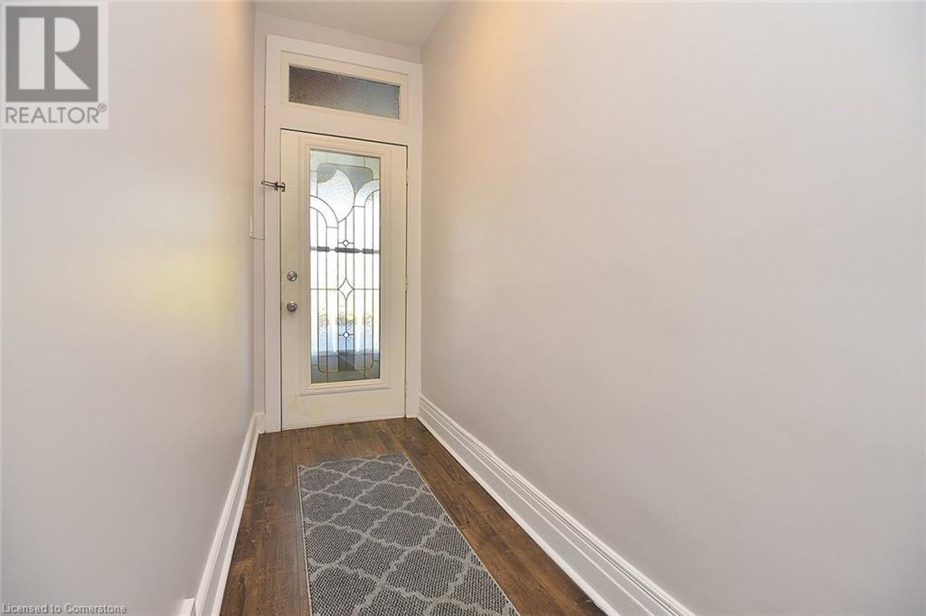 154 Park Street N, Hamilton, Ontario  L8R 2N3 - Photo 2 - 40680164