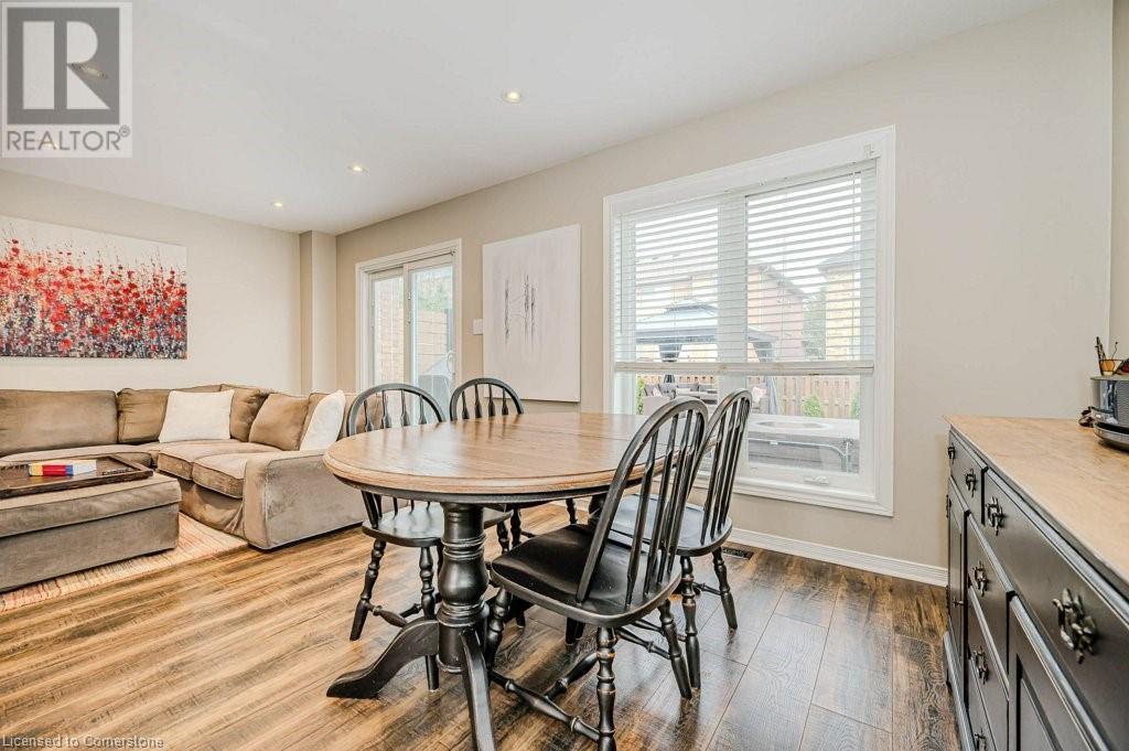 633 Amelia Crescent, Burlington, Ontario  L7L 6E6 - Photo 10 - 40680174