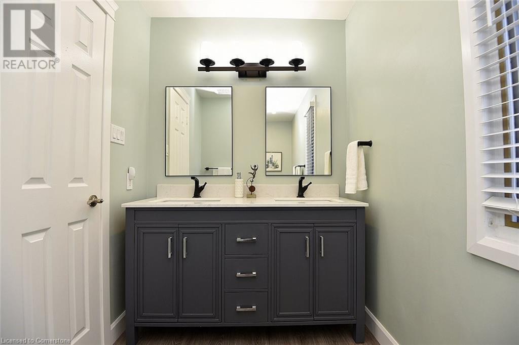 570 Harmony Avenue, Burlington, Ontario  L7N 3S8 - Photo 33 - 40680177