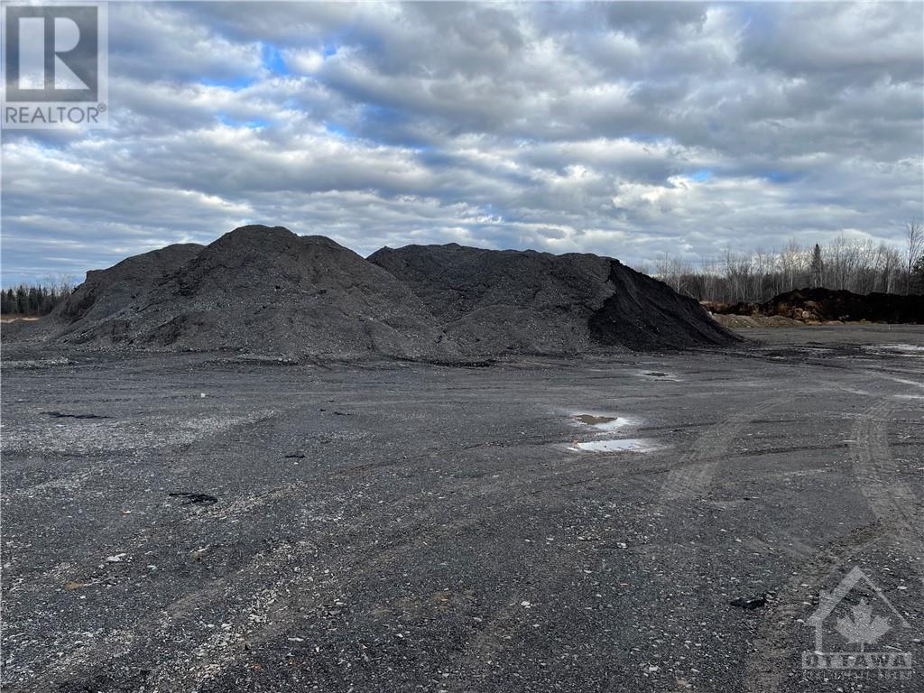 820 Summit Private, Rockland, Ontario  K4K 1K7 - Photo 5 - 1421168