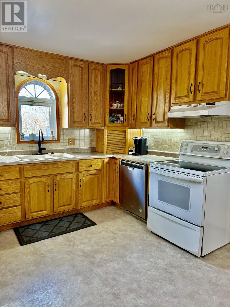 55 Bayside Drive, Brass Hill, Nova Scotia  B0W 1E0 - Photo 16 - 202427173