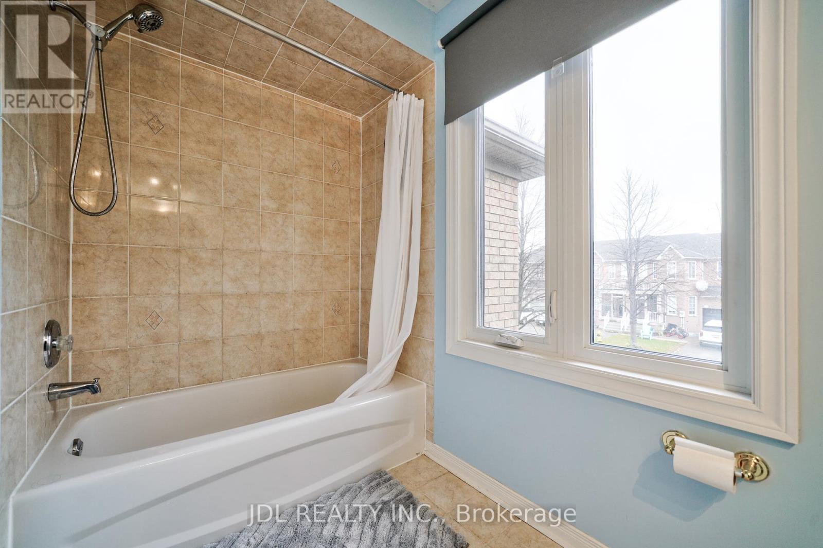 20 Tulle Avenue, Vaughan (Vellore Village), Ontario  L4H 2X7 - Photo 19 - N10442710