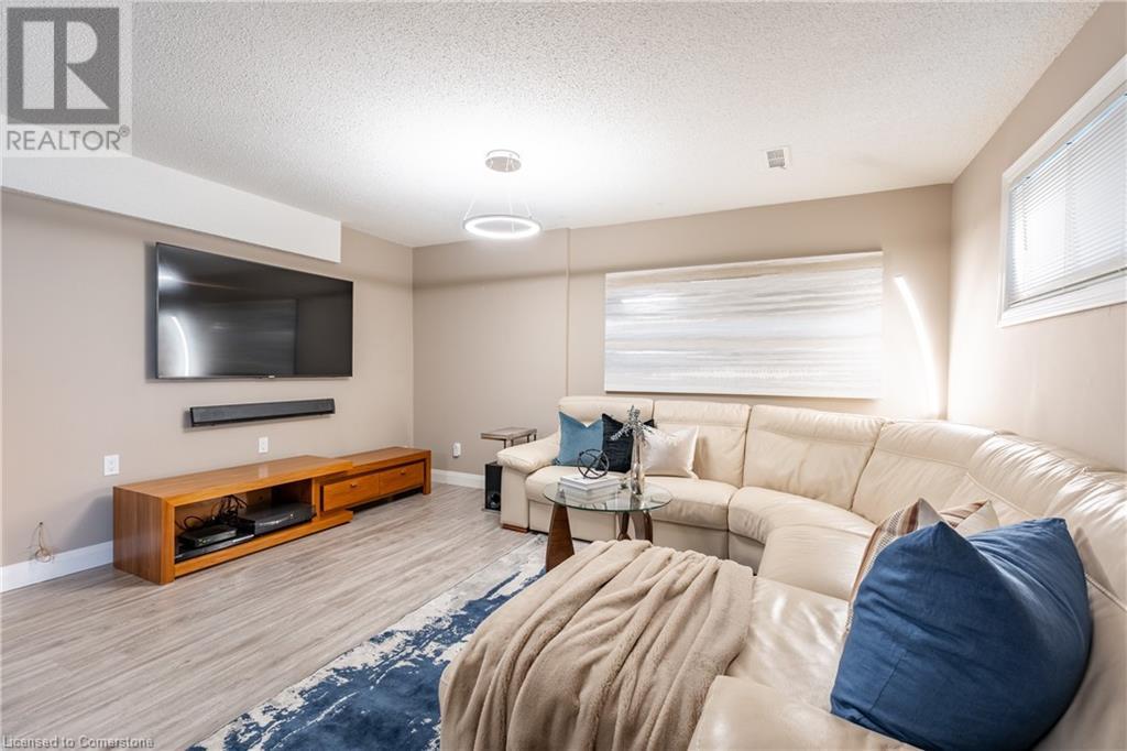 46 Vesper Court, Stoney Creek, Ontario  L8J 2B5 - Photo 19 - 40680335