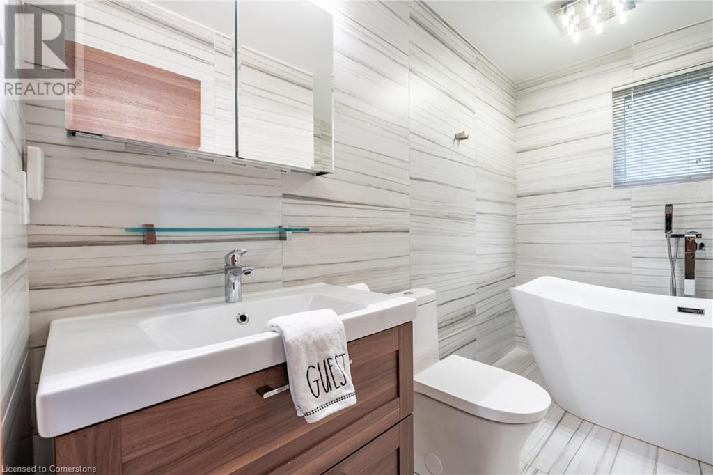 46 Vesper Court, Stoney Creek, Ontario  L8J 2B5 - Photo 24 - 40680335