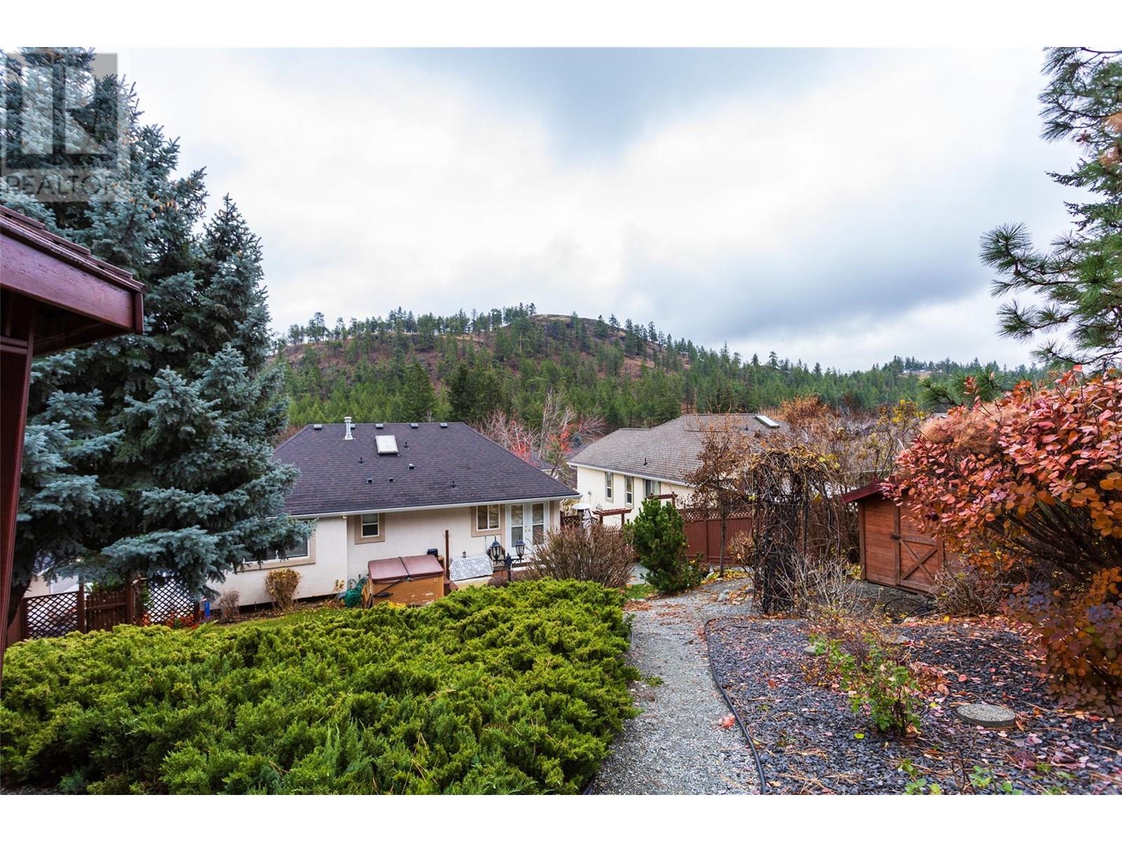 344 Woodpark Crescent Lot# 10 Kelowna