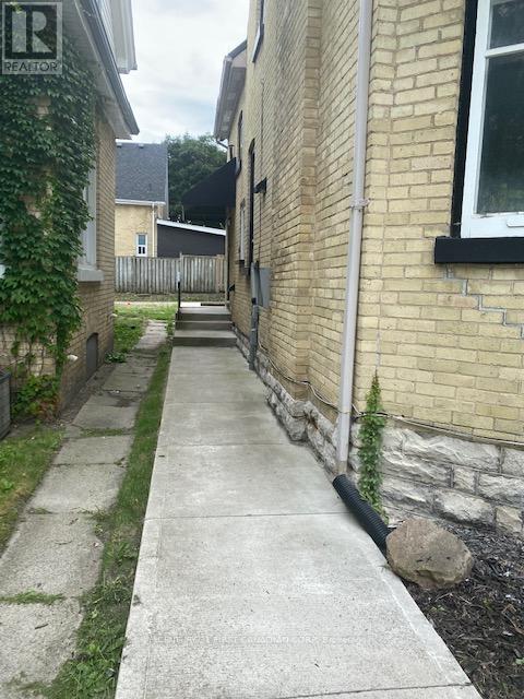 423 Central Avenue, London, Ontario  N6B 2E4 - Photo 3 - X10445320