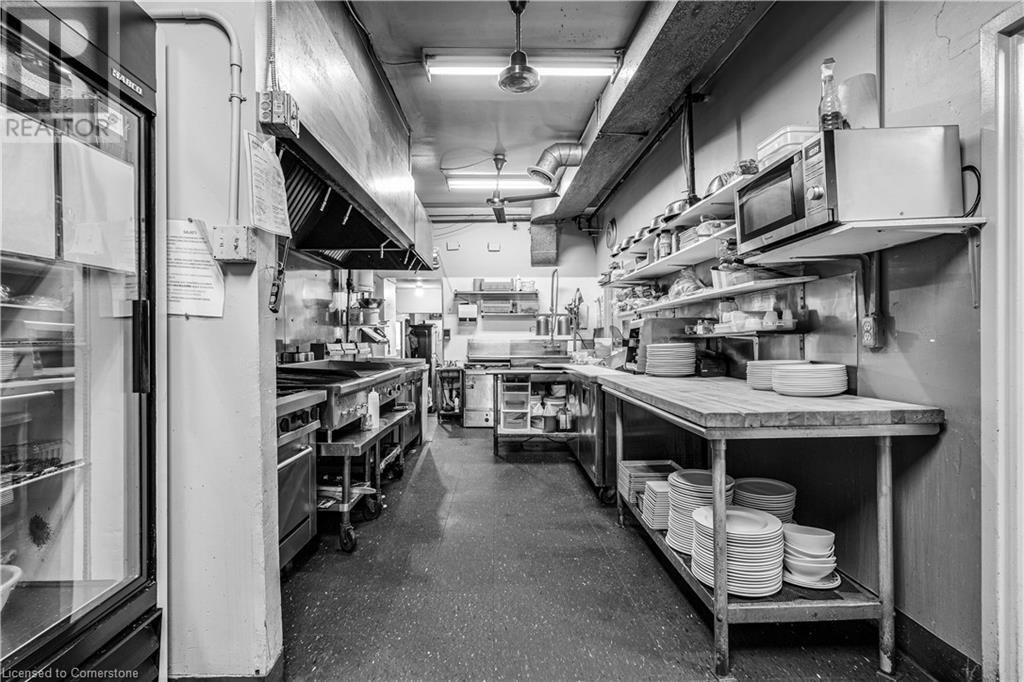 1342 Main Street E, Hamilton, Ontario  L8K 1B5 - Photo 10 - 40680397