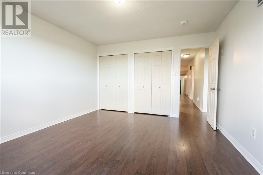 70 Lampman Crescent Unit# Upper, Thorold, Ontario  L2V 4K7 - Photo 12 - 40680133