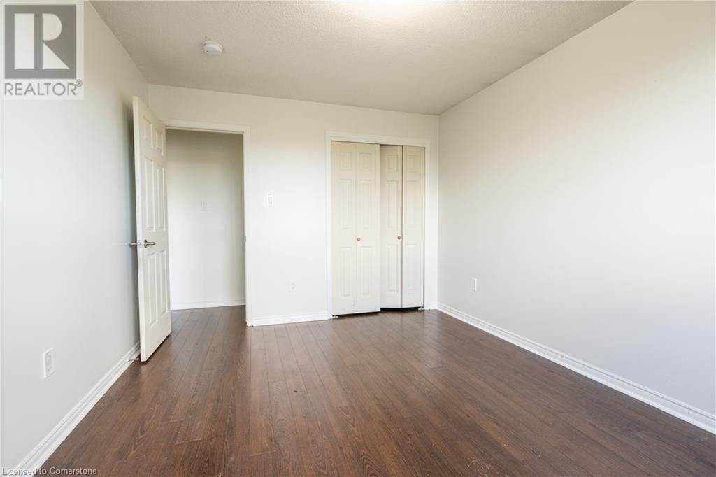 70 Lampman Crescent Unit# Upper, Thorold, Ontario  L2V 4K7 - Photo 21 - 40680133