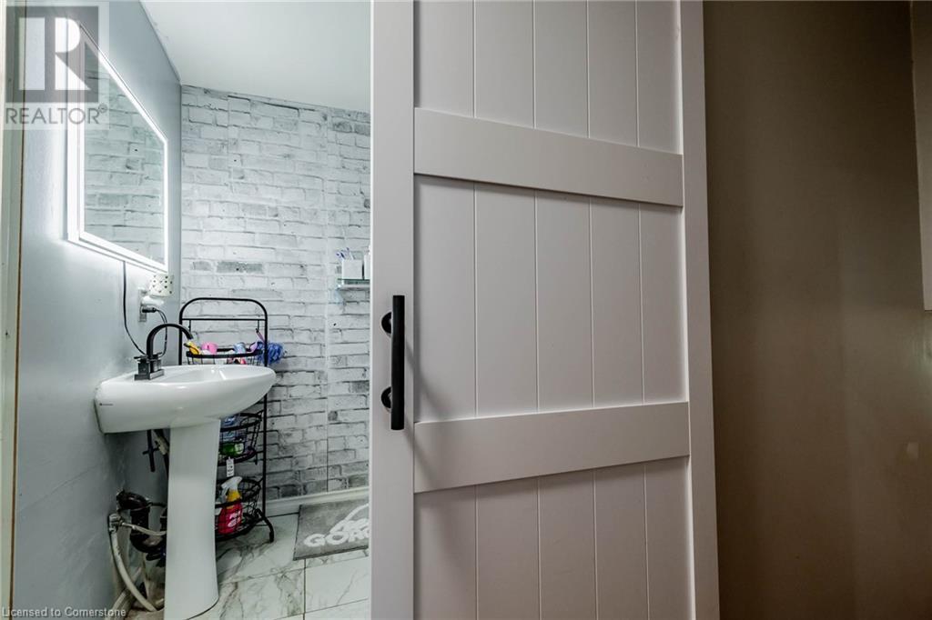 2 1/2 Leaside Drive, St. Catharines, Ontario  L2M 4G5 - Photo 20 - 40661356
