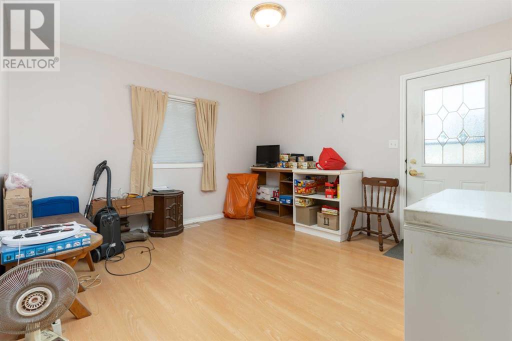 5121 50 Street, Strome, Alberta  T0B 4H0 - Photo 11 - A2180472
