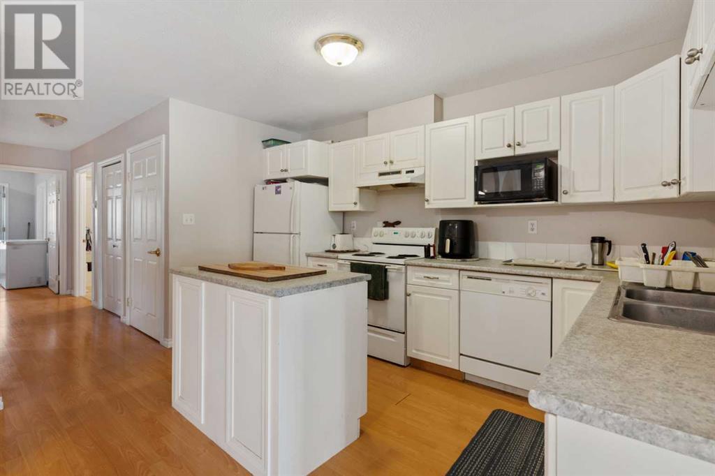 5121 50 Street, Strome, Alberta  T0B 4H0 - Photo 4 - A2180472