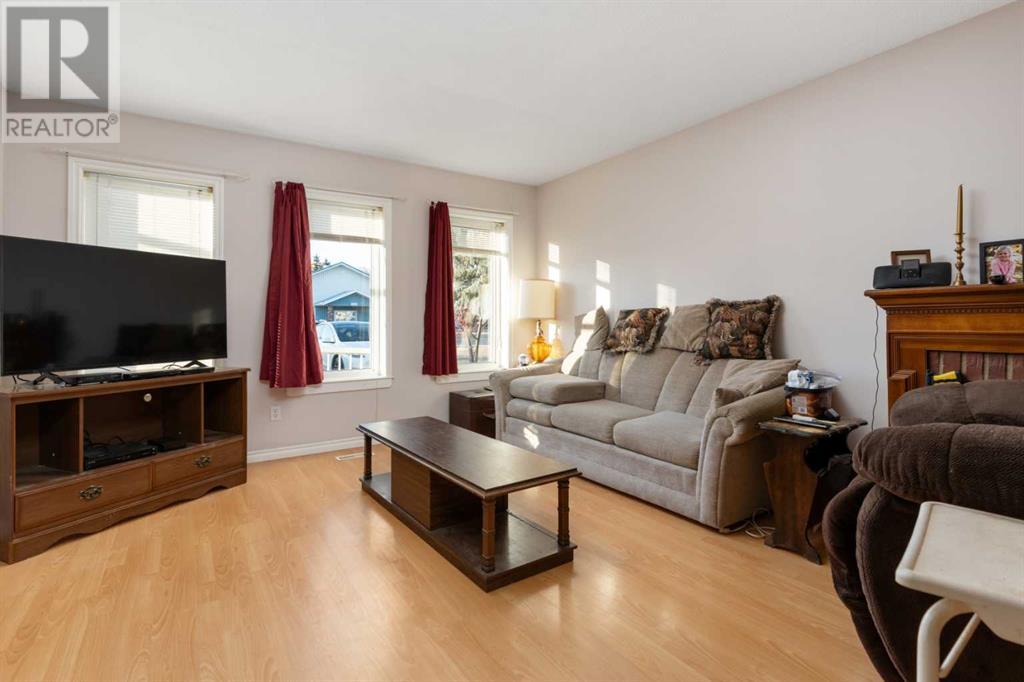 5121 50 Street, Strome, Alberta  T0B 4H0 - Photo 6 - A2180472