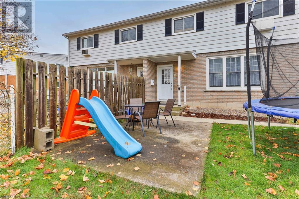 43 Metcalfe Crescent Unit# C, Brantford, Ontario  N3R 2L7 - Photo 3 - 40668889