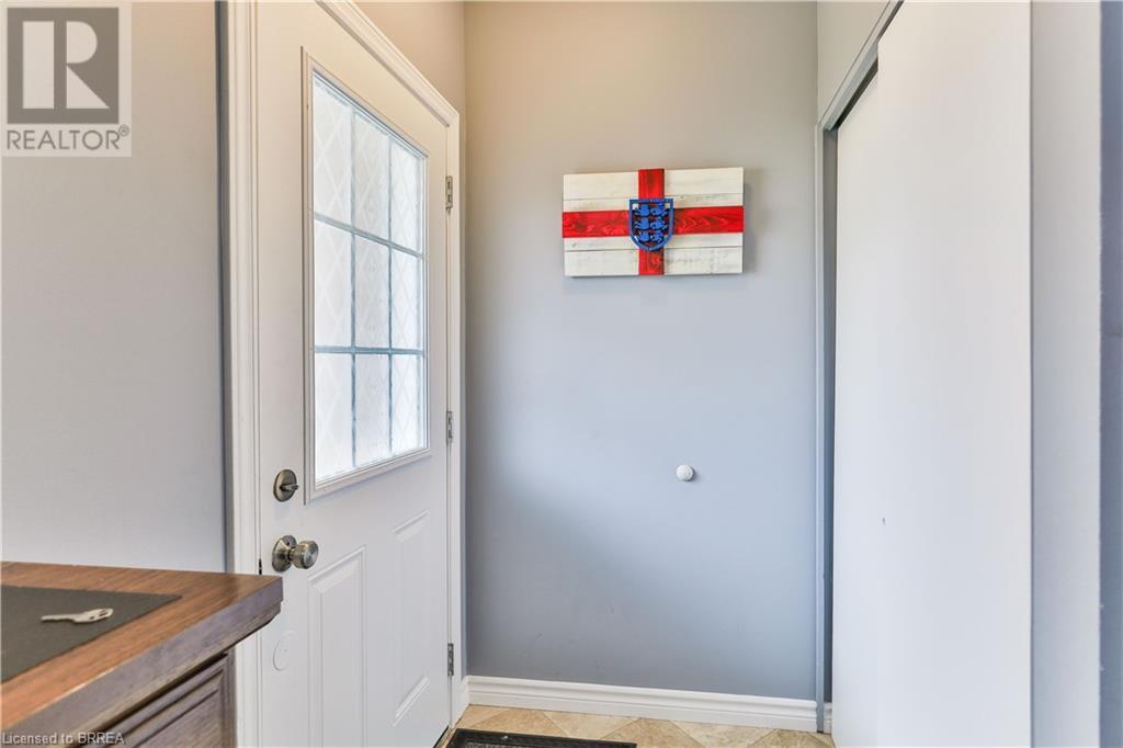 43 Metcalfe Crescent Unit# C, Brantford, Ontario  N3R 2L7 - Photo 6 - 40668889