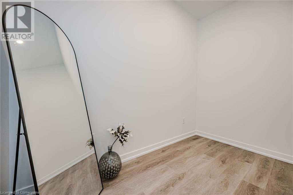 4040 Upper Middle Road Unit# 106, Burlington, Ontario  L7M 0H2 - Photo 11 - 40680308