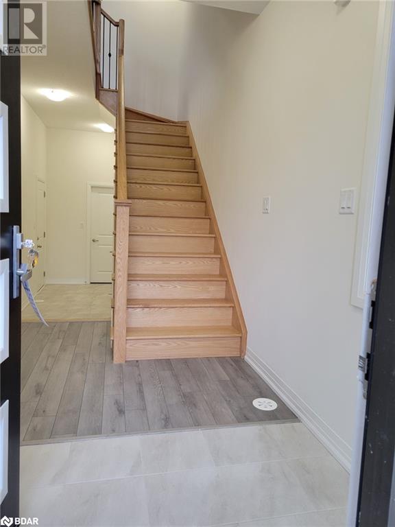 142 Turnberry Lane, Barrie, Ontario  L4N 6A3 - Photo 2 - 40680118