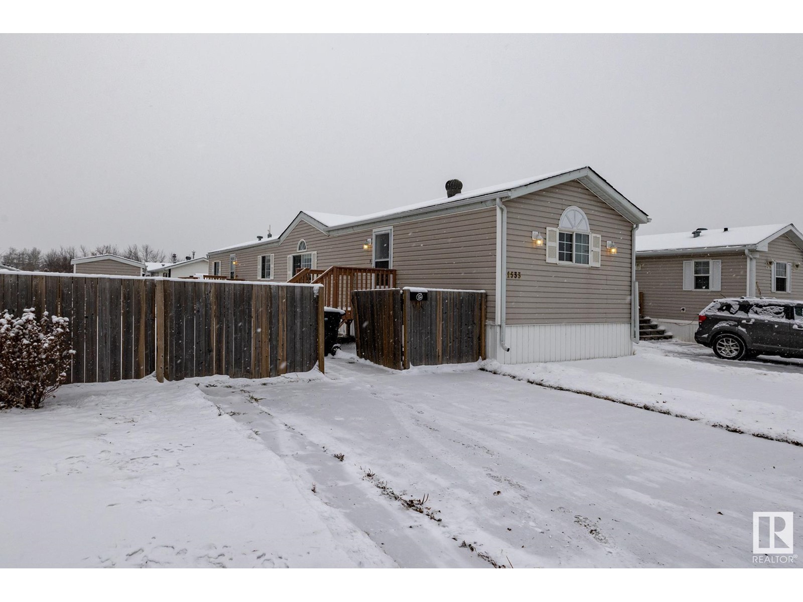 1533 Jubilee Dr, Sherwood Park, Alberta  T8H 1V2 - Photo 3 - E4414414