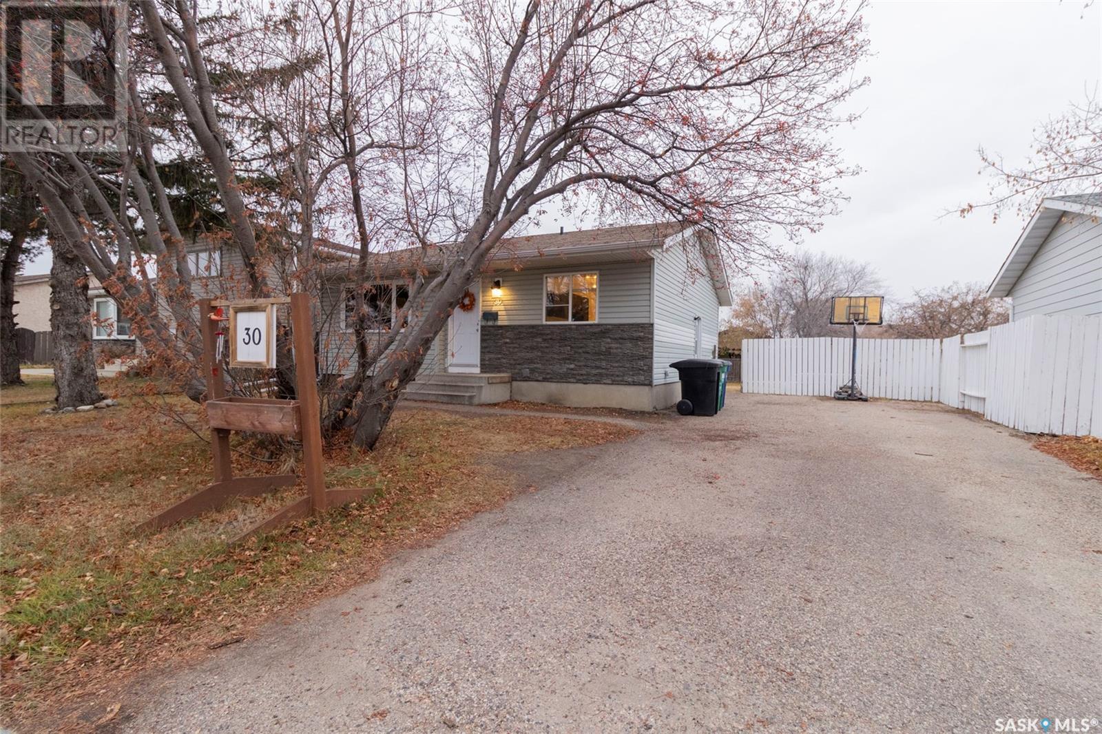 30 Galbraith Crescent, Saskatoon, Saskatchewan  S7M 4H1 - Photo 44 - SK988684