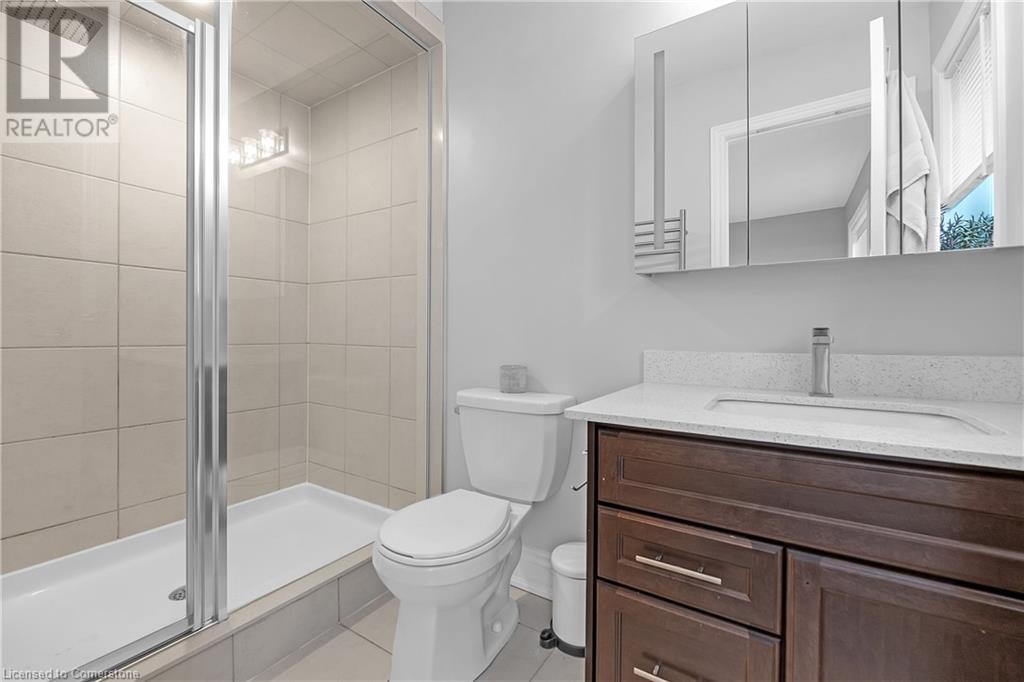 46 Borers Creek Circle, Waterdown, Ontario  L8B 1W3 - Photo 15 - 40680173