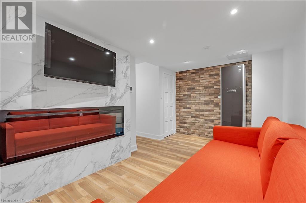 46 Borers Creek Circle, Waterdown, Ontario  L8B 1W3 - Photo 25 - 40680173