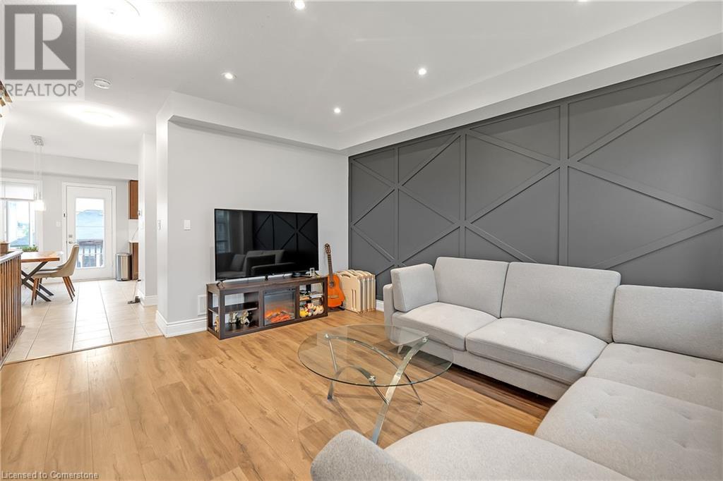 46 Borers Creek Circle, Waterdown, Ontario  L8B 1W3 - Photo 30 - 40680173