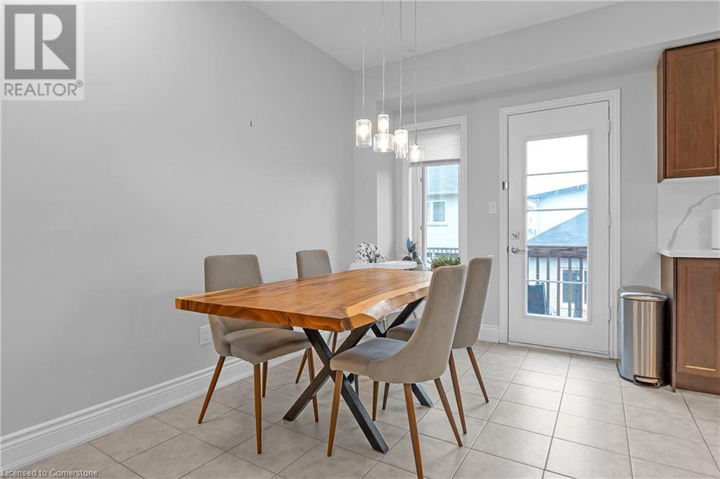 46 Borers Creek Circle, Waterdown, Ontario  L8B 1W3 - Photo 32 - 40680173