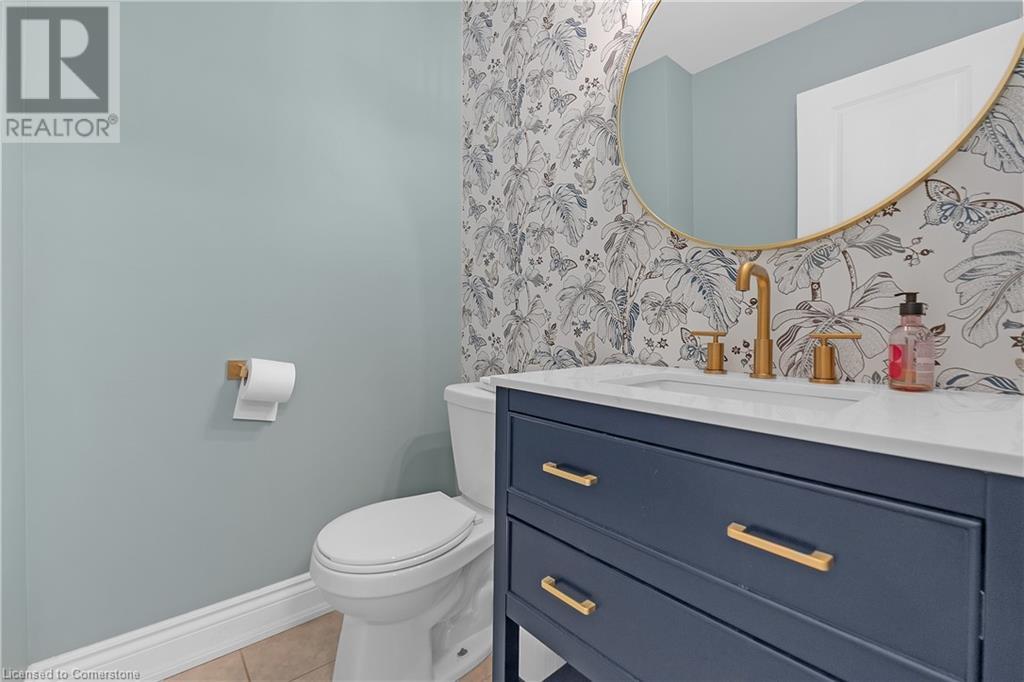 46 Borers Creek Circle, Waterdown, Ontario  L8B 1W3 - Photo 38 - 40680173