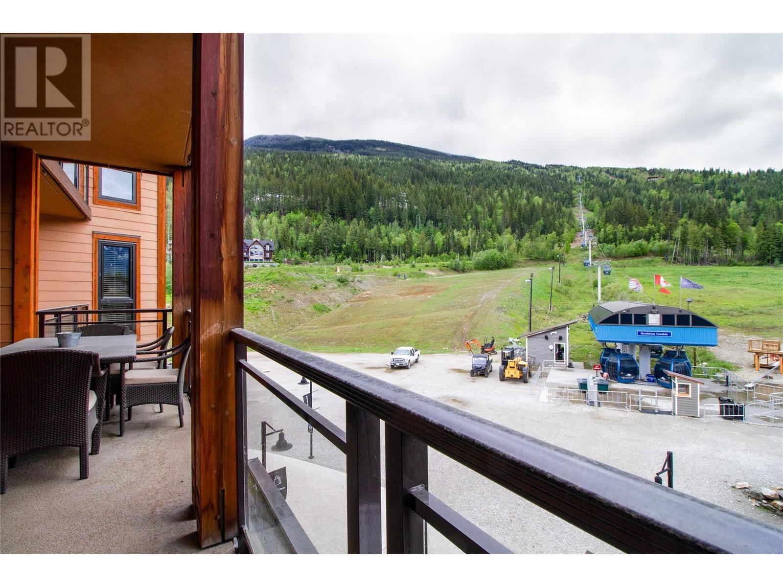 2950 Camozzi Road Unit# 1413 Revelstoke