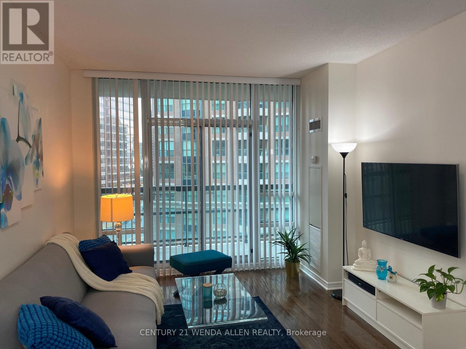 Property at 1116 - 509 BEECROFT ROAD image 4