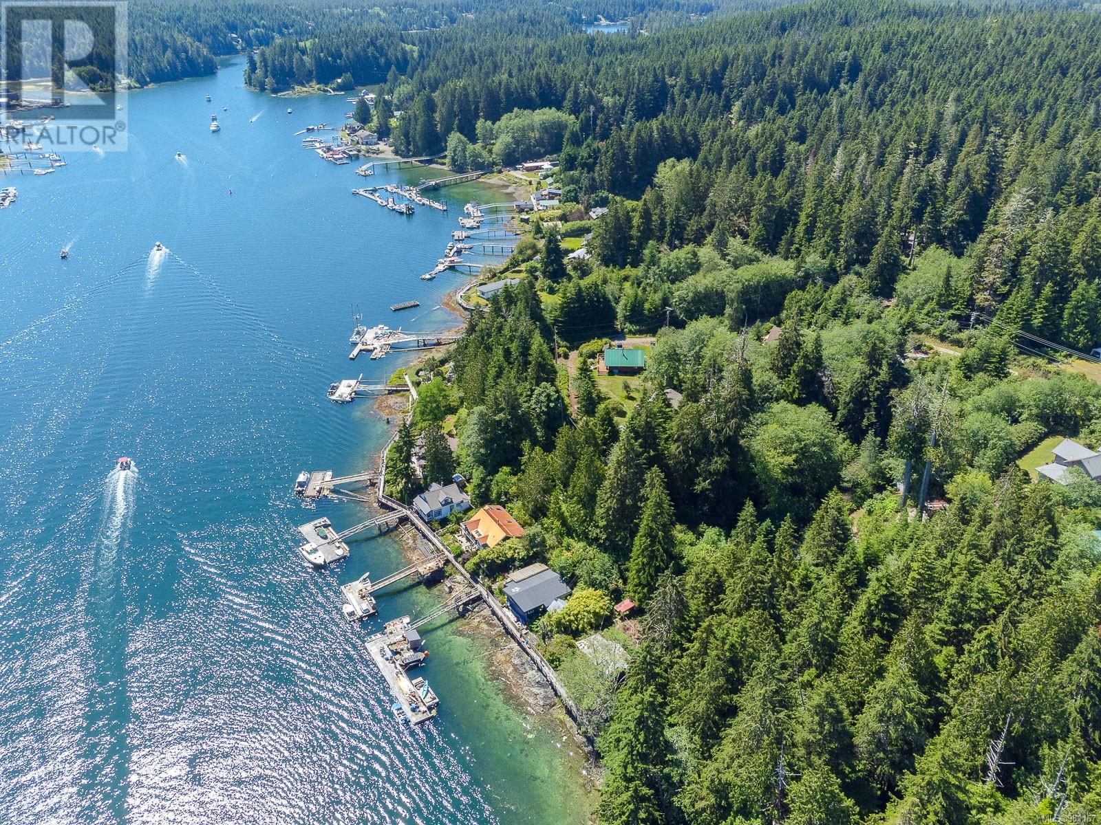 7 167 Bamfield Boardwalk, Bamfield, British Columbia  V0R 1B0 - Photo 1 - 981167