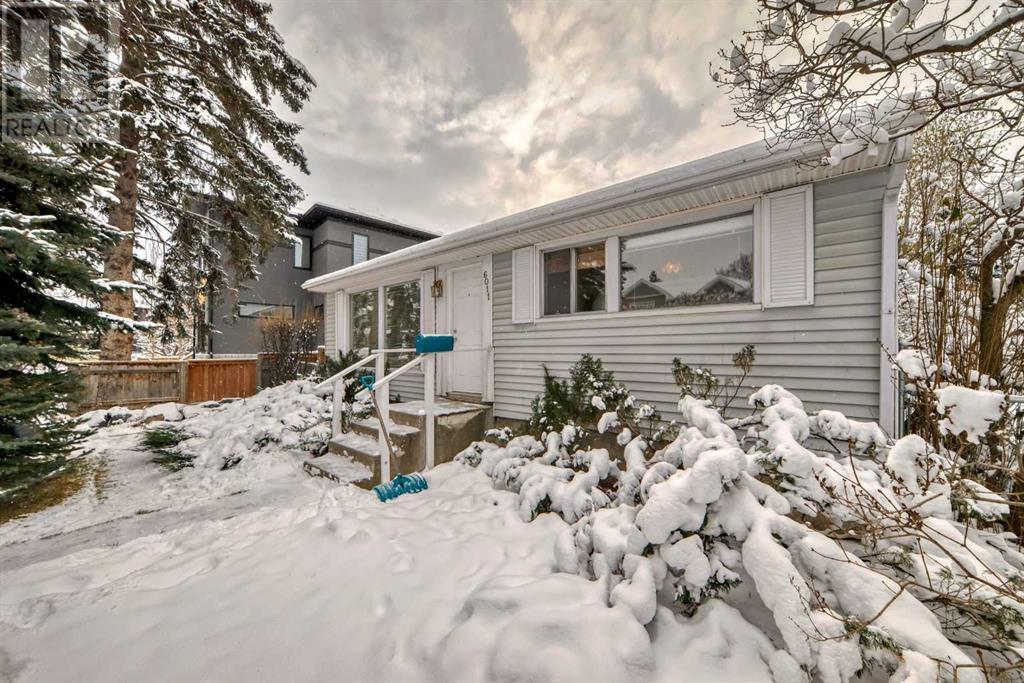 Property at 6011 Bowwater Crescent NW image 5