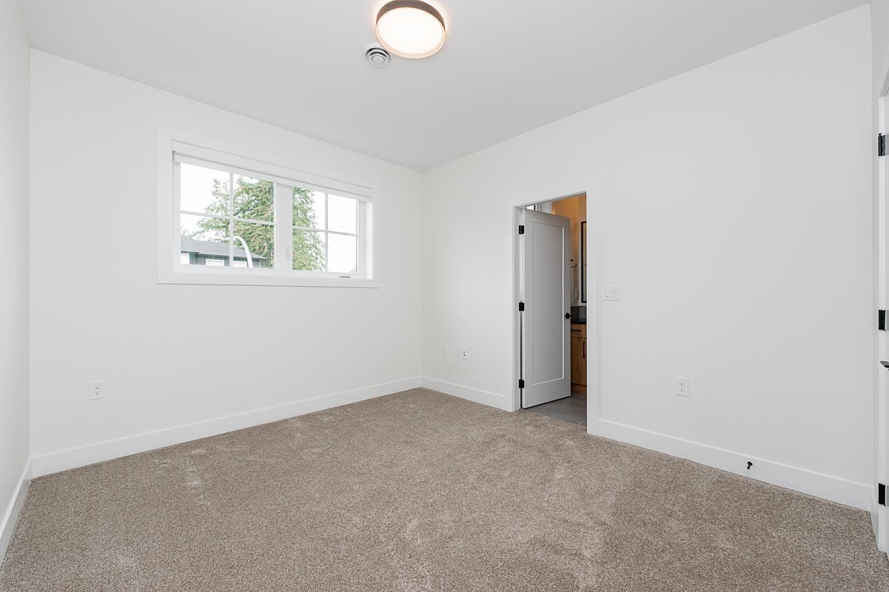 16022 9a Avenue, Surrey, British Columbia  V4A 9A7 - Photo 21 - R2946308