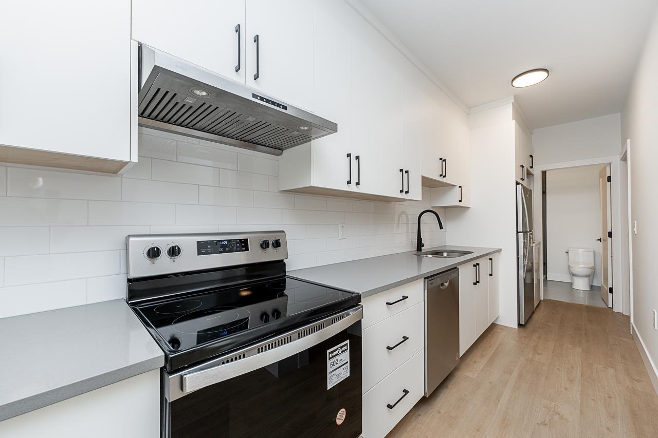 16022 9a Avenue, Surrey, British Columbia  V4A 9A7 - Photo 31 - R2946308